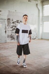 Футболка "Freedom" біла чорна + Шорти трикотажні чорні. Костюм Oversize літній чоловічий спортивний