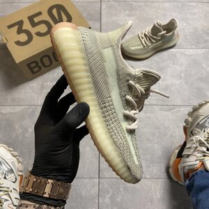 Кроссовки Adidas Yeezy Boost 350 V2 Beige Milk, кроссовки адидас изи буст 350 в2, кросівки Adidas Yeezy 350