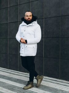 Мужская белая зимняя куртка с мехом