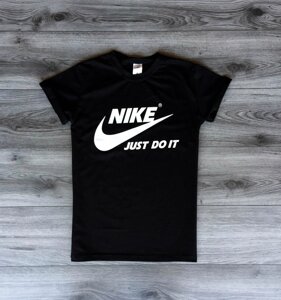 Чорний чоловічий принт "nike просто зробіть це"