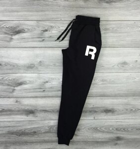 Чоловічі чорні спортивні штани з принтом "Reebok"