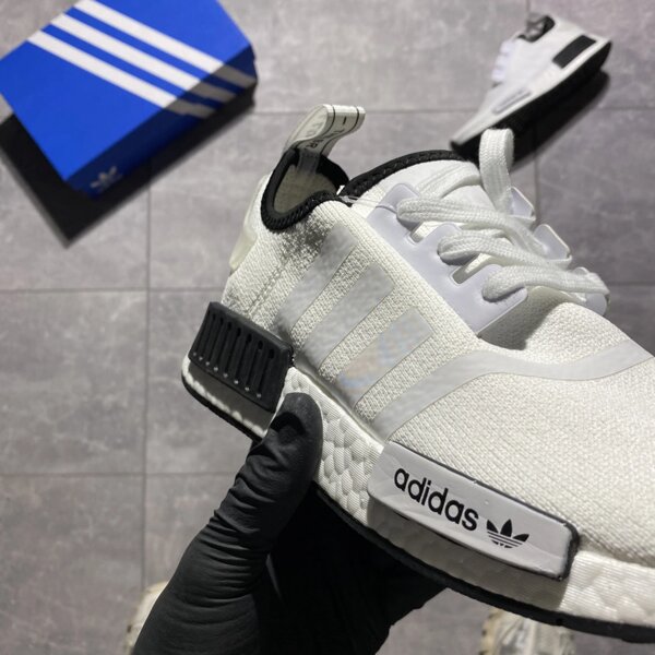 adidas cloud nmd