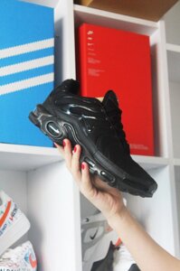 Чоловічі кросівки nike air max tn плюс чорні, чоловічі кросівки nike air max tn плюс