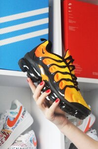 Чоловічі кросівки Nike Air VaporMax TN Yellow Orange, кросівки найк аїр вапормакс тн