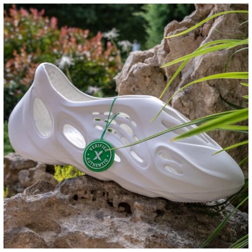 adidas gazelle silver green womens YEEZY Yeezy 500 