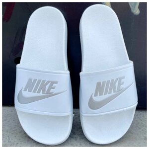 Чоловічі / жіночі шльопанці Nike Slides Silver Logo ‘White’унісекс білі шльопанці найк тапочки сланці