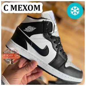 Мужские / женские зимние кроссовки Nike Air Jordan 1 Retro High (Мех) черно-белые кожаные найк аир джордан