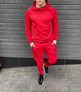 Чоловік червоний спортивний костюм ASOS Diving Sport 2021