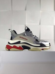 Жіночі кросівки Balenciaga Triple S Silver, жіночі кросівки Баленсіага тріпл с, кросівки баленсіяга