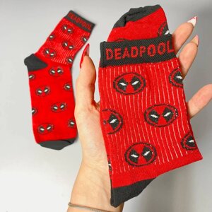 Жіночі шкарпетки якісні з супергероями "Deadpool" червоні 36-41 р Підліткові шкарпетки високі