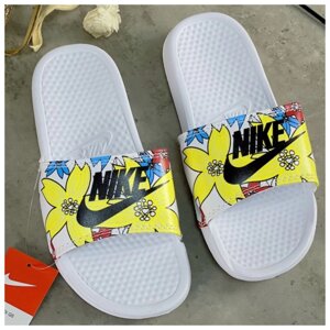 Жіночі шльопанці Nike Benassi JDI, білі шльопанці Найк Бенассі