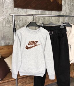 Жіночий сірий світшоти з принтом "Leopard Nike"