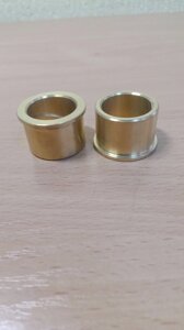 Бронзова втулка 637779 вилчатого вала жатки комбайна підходить для Claas