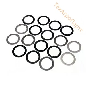 Комплект регулюючих шайб поворотного кулака RE48345 John Deere