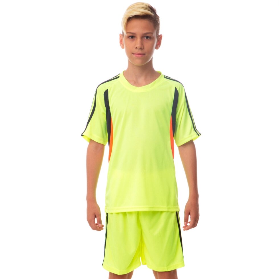 Форма футбольна підліткова Zelart Line CO-4587 26-30 кольори в асортименті від компанії Спортивний інтернет - магазин "One Sport" - фото 1