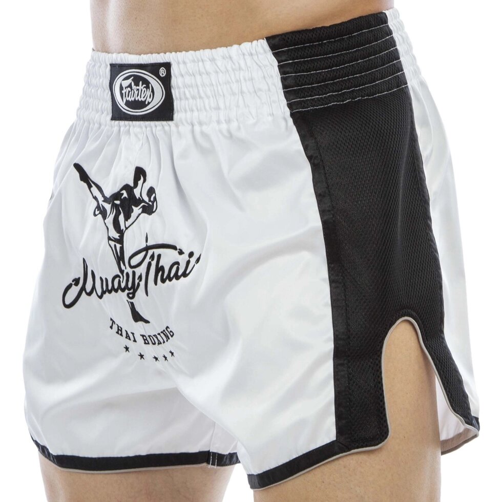 Шорти для тайського боксу та кікбоксингу FAIRTEX BS1707 S-XL білий-чорний від компанії Спортивний інтернет - магазин "One Sport" - фото 1