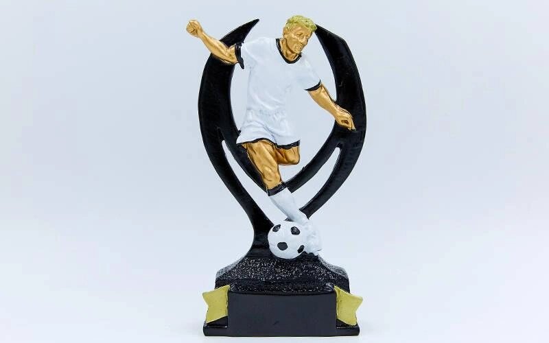 Статуетка (фігурка) нагородна спортивна Футбол Футболіст HX5114-B8 (р-р 9х4х15 см) від компанії Спортивний інтернет - магазин "One Sport" - фото 1