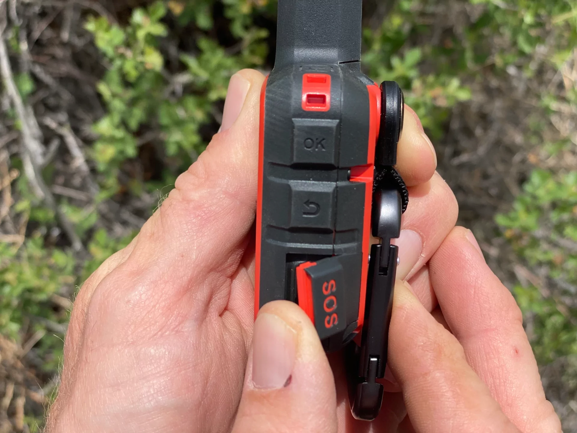 Garmin inReach Mini 2: надкомпактний супутниковий трекер (модель 2022 року) - фото pic_d81ea132381054e54606eb402e22bf69_1920x9000_1.webp