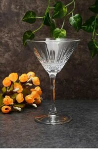 Скляний келих Pasabahce Elysia для мартіні на тонкій ніжці 220мол (440328/sl)