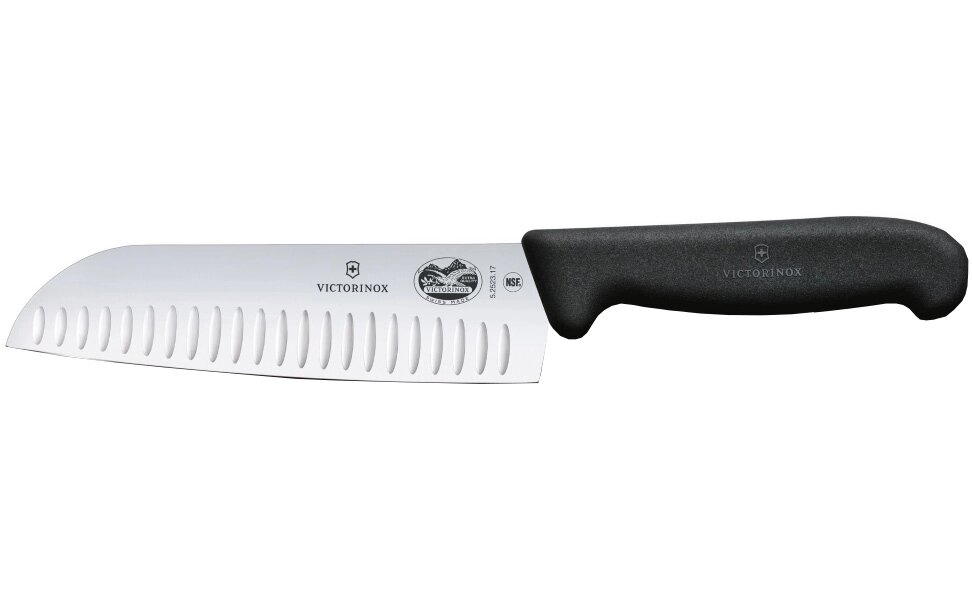 Ніж кухонний Victorinox Fibrox Santoku 170 мм рифлений Чорний (5.2523.17) від компанії Придбай - фото 1