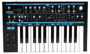 Синтезатор аналоговий Novation Bass Station II