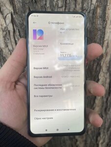 Мобільний телефон Xiaomi Mi 9T 6/64gb б / у