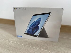 Планшет Microsoft Surface Pro 8 - i5 / 8GB / 128GB Platinum