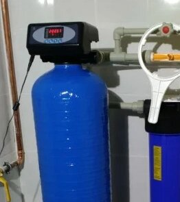 Водоочисна система пом'якшення води Runxin 10*17 кабінет в Львівській області от компании SWT