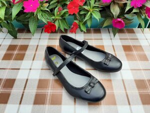 Clarks шкіряні дівочі туфлі 35.5 36. 37, 37.5, 38 оригінал