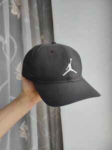 Кепка бейсболка Jordan спортивна бейсболка jordan air nike