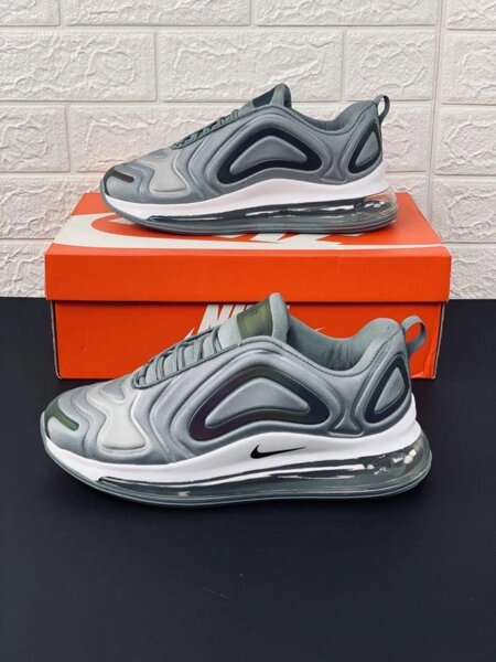 Nike air max 720 carbon sale grey black