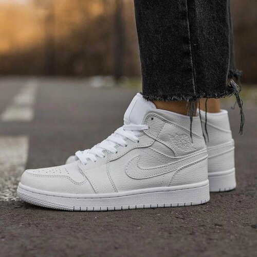 Кросівки Nike Air Jordan 1 Retro Triple White | Чоловічі/жіночі x