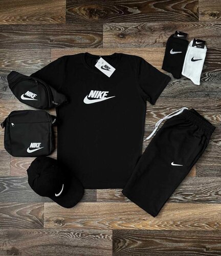 Літній чоловічий комплект Футболка + Шорти Nike Спортивний костюм літо