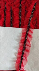 20 шт Бахрома декоративна стрічка червоний чорний колір. із залізними елементами 10 грн 1м Код/Артикул 87