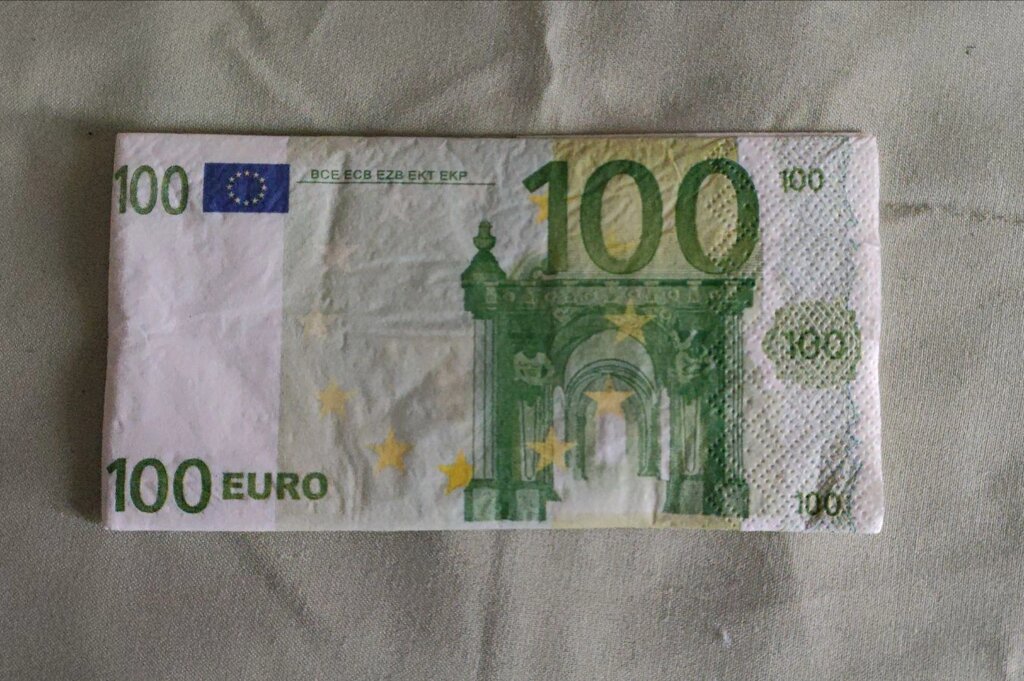 34 шт Серветки для декупажу 100 євро розмір 33*33 см Код/Артикул 87 від компанії greencard - фото 1