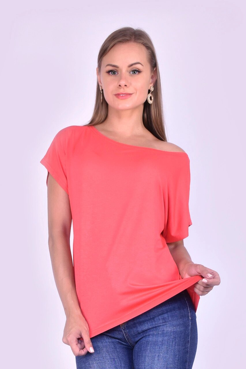Модна жіноча футболка "Хуліганка", однотонна, коралова Код/Артикул 24 100, коралл від компанії greencard - фото 1