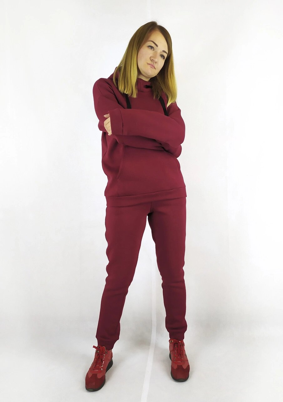 Напівприталений жіночий спортивний костюм бордового кольору на холодну пору року S,M,L Код/Артикул 64 11054 від компанії greencard - фото 1