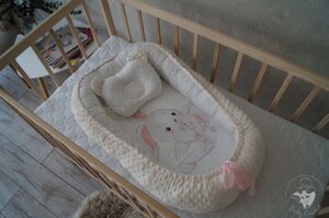Кокон-позиціонер для новонароджених Baby Comfort Зайка молочний + подушечка Код/Артикул 15