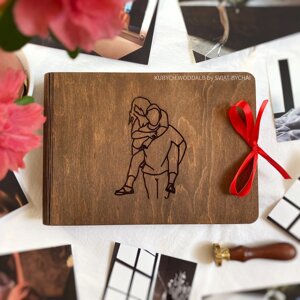 Дерев'яний фотоальбом з паперовими сторінками | креативний подарунок на день закоханих для дівчини і хлопця Код/Артикул