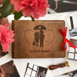 Дерев'яний фотоальбом для закоханих | Оригінальний подарунок для дівчини, дружини на річницю весілля, знайомства