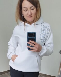 Біла жіноча толстовка з вишивкою на флісі з капюшоном XL, XXL, 3XL Код/Артикул 11082
