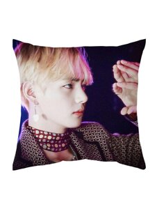 Подушка К-pop BTS Кім Те Хен 40*40см Код/Артикул 65 podushka0131