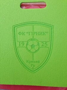 Нанесення логотипів на туристичні сидушки