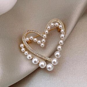 Класична брошка з перлами у формі серця, шпильки для одягу, сукня, футболка, брошки для шарфа у формі серця