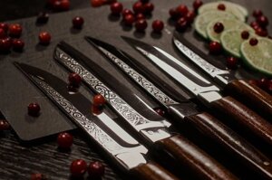 Набір кухонних ножів ручної роботи «П'ятірка #2» коричнева рукоять, 65х13/57 HRC Код/Артикул 27 HYT97884