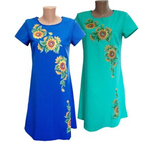 Яскраво синя вишите жіноче плаття з квітковим орнаментом і вільним кроєм «Соняшник» Код/Артикул 64 01112