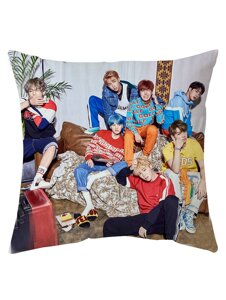 Подушка BTS 40*40 см Код/Артикул 65 bts_101