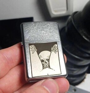 Бензинова запальничка для чоловіка Zippo Street Chrome 207 з гравіюванням на замовлення подарункова Код/Артикул LG53P