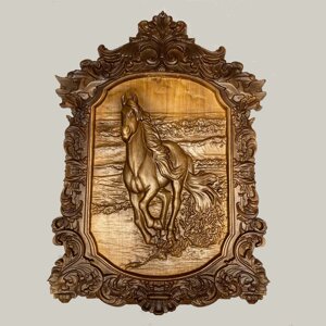 Картина "Кінь, що біжить" дерев'яна різьблена Розмір 17 х 24 см. Код/Артикул 142 702
