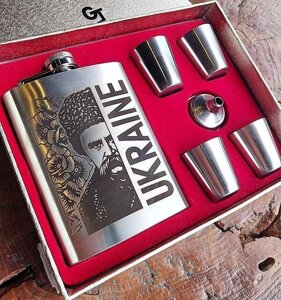 Набір фляга для алкоголю та 4 чарки з індивідуальним гравіюванням, сталь 240 мл Код/Артикул FL04SP